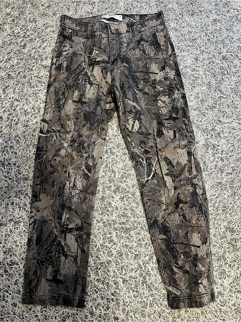 Men’s Hollister Loose Camo Straight Leg Jeans Waist 30 Length 32